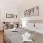 Cristel Cozy Rooms - Termini Train Station