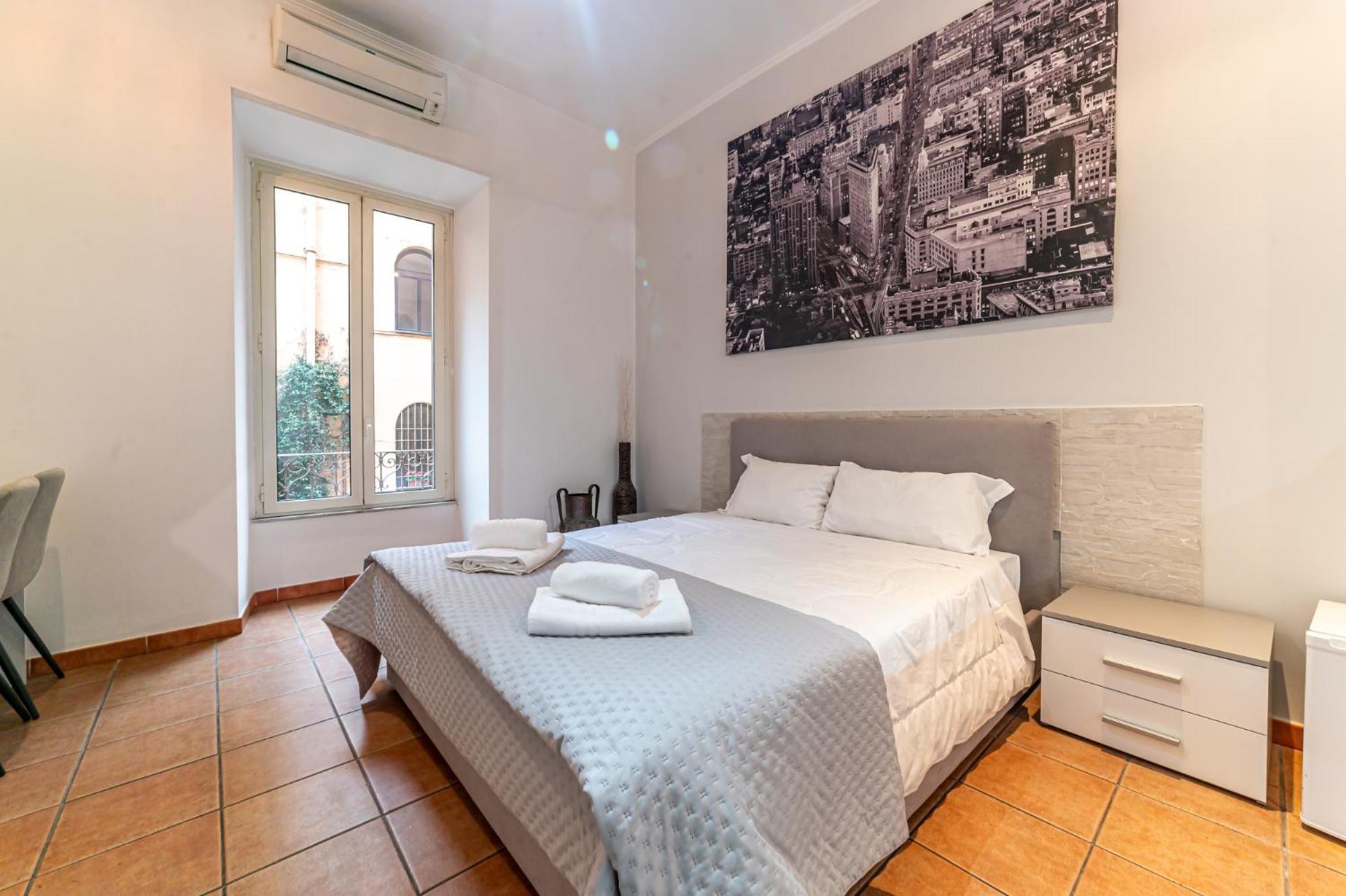Bed & Breakfast Cristel Cozy - Termini Train Station Rome